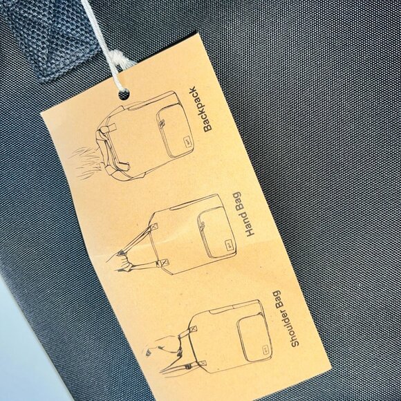 Que The Everyday Totepack NWT main image 6